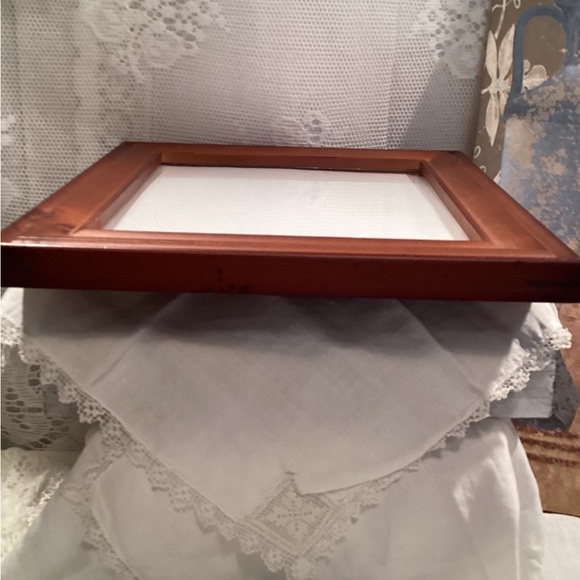 Dark Maple Stained 8x10 Photo Frame Tabletop Or Wall - Picture 8 of 16
